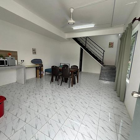 Inderapura Villa Free Parking Shah Alam Extérieur photo